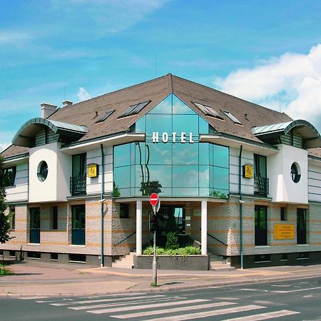Hotel Kalvaria ジュール エクステリア 写真