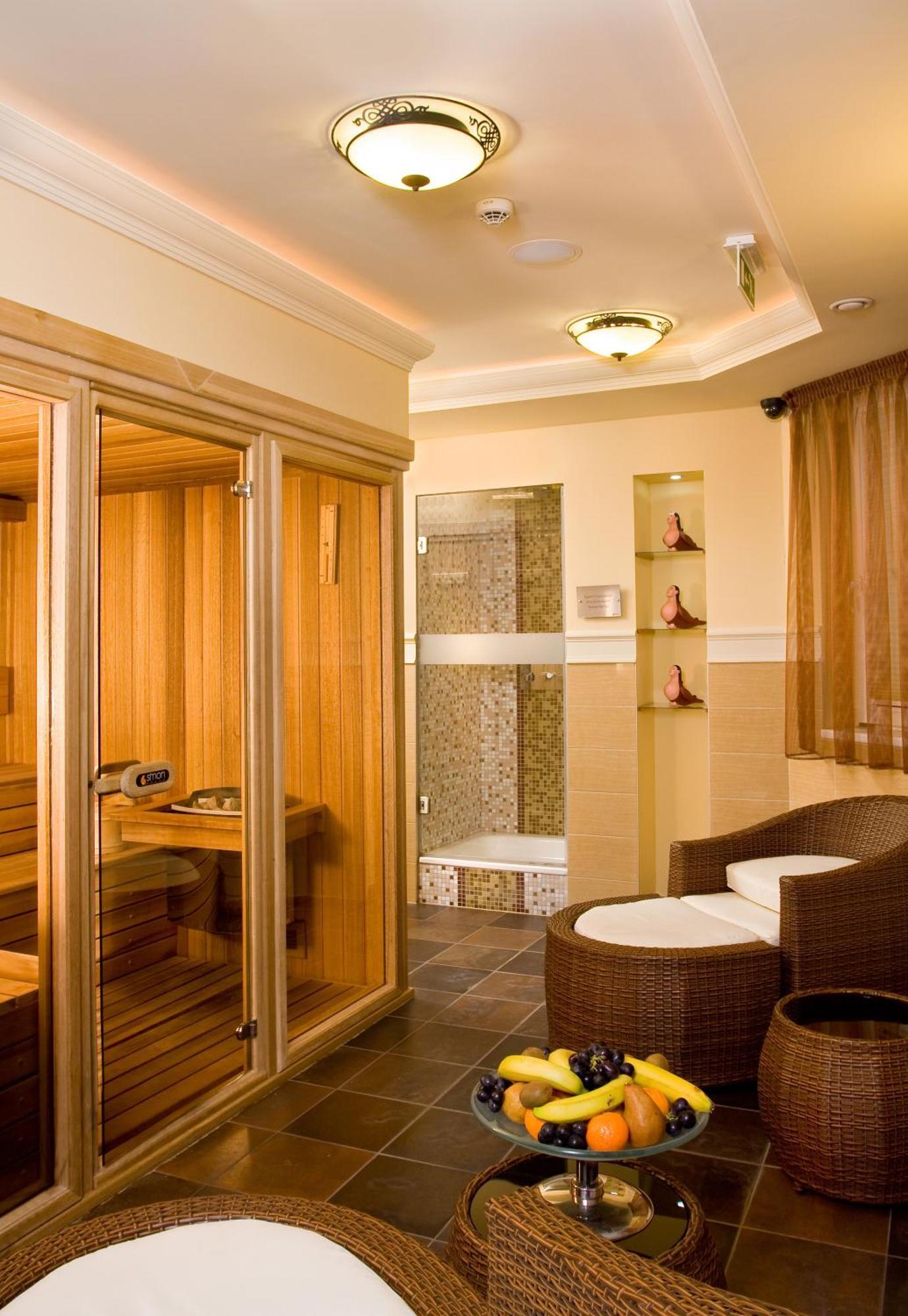 Hotel Kalvaria ジュール エクステリア 写真